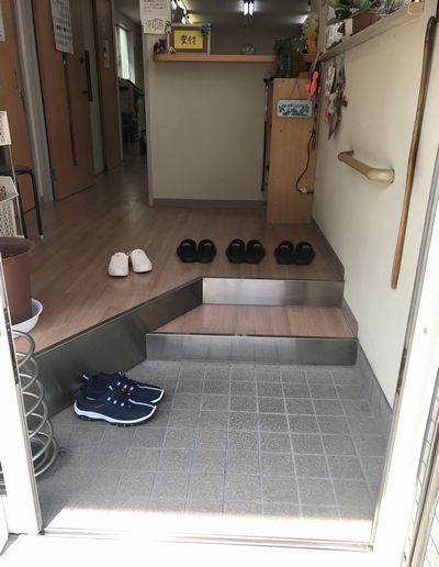 なかはし整骨院の玄関の写真